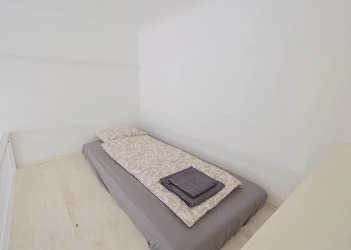 Dohany With 3bedroom 1,5bath - 9people * Budapešť