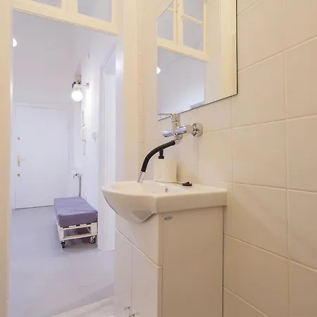 Dohany With 3bedroom 1,5bath - 9people *